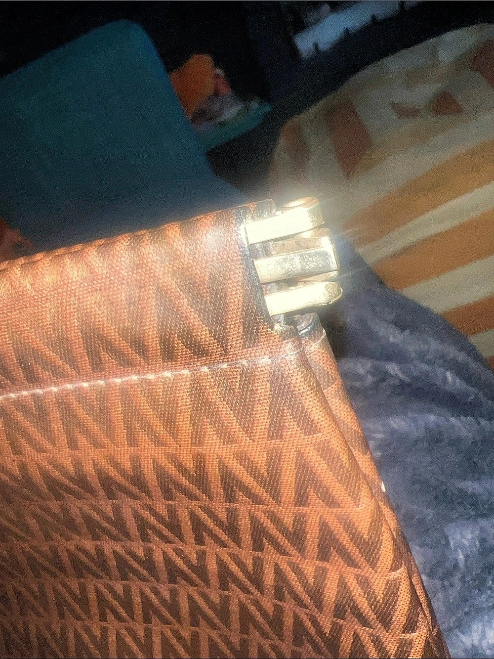 Mario Valentino Geometric Brown Clutch - Picture 8 of 11